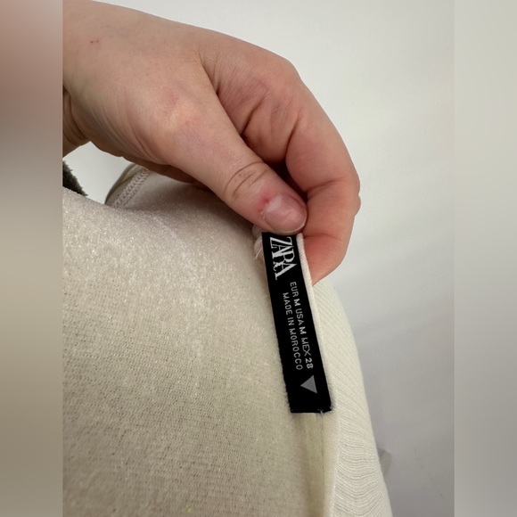 ZARA | Women’s M Medium Cream Double Layer Long Sleeve Thin Top - Picture 2 of 5